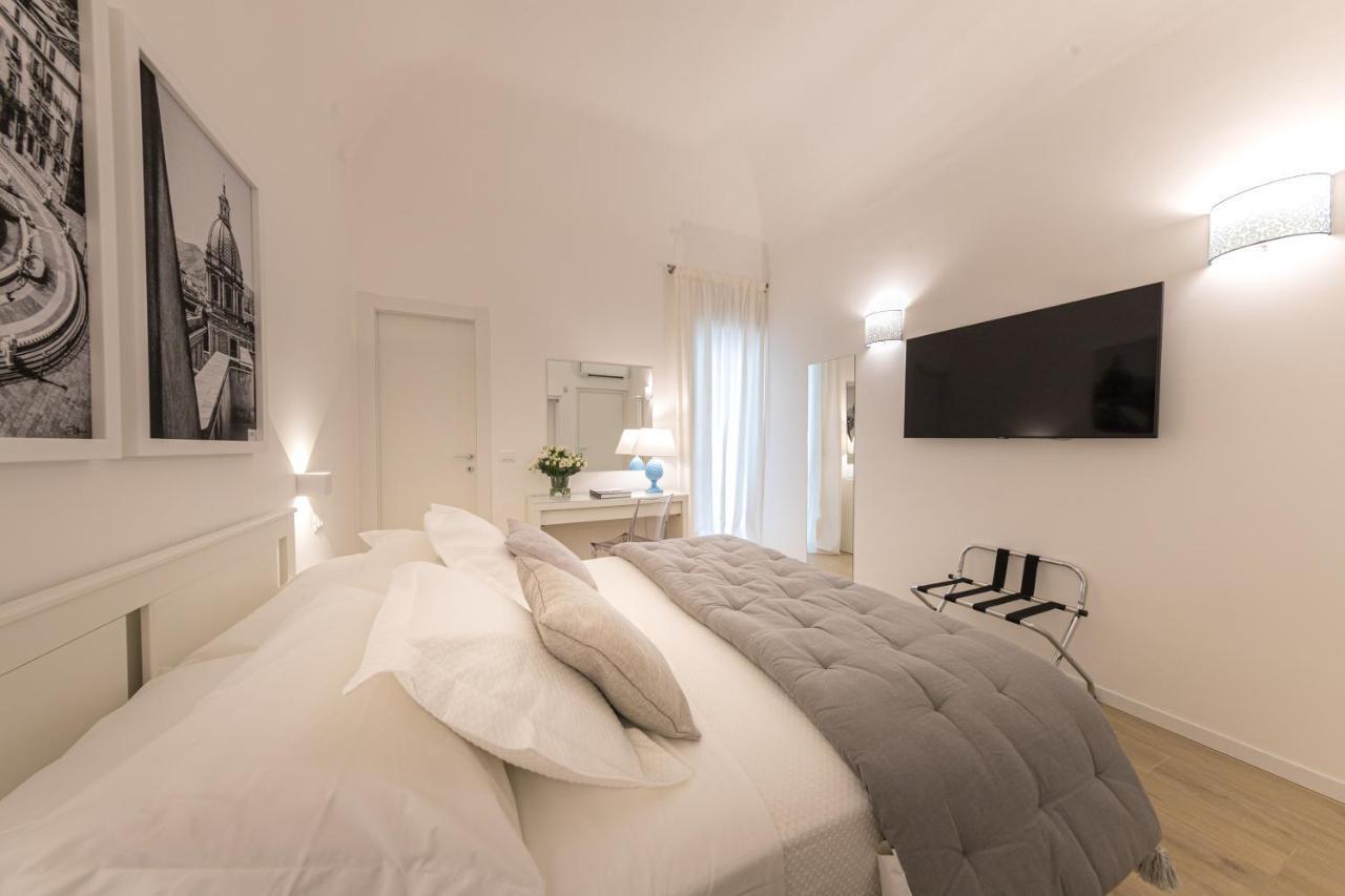 La Home42 Suite Palermo Exterior photo