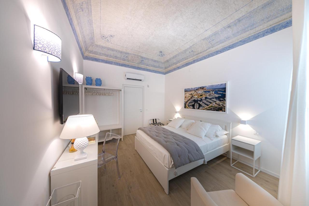 La Home42 Suite Palermo Exterior photo