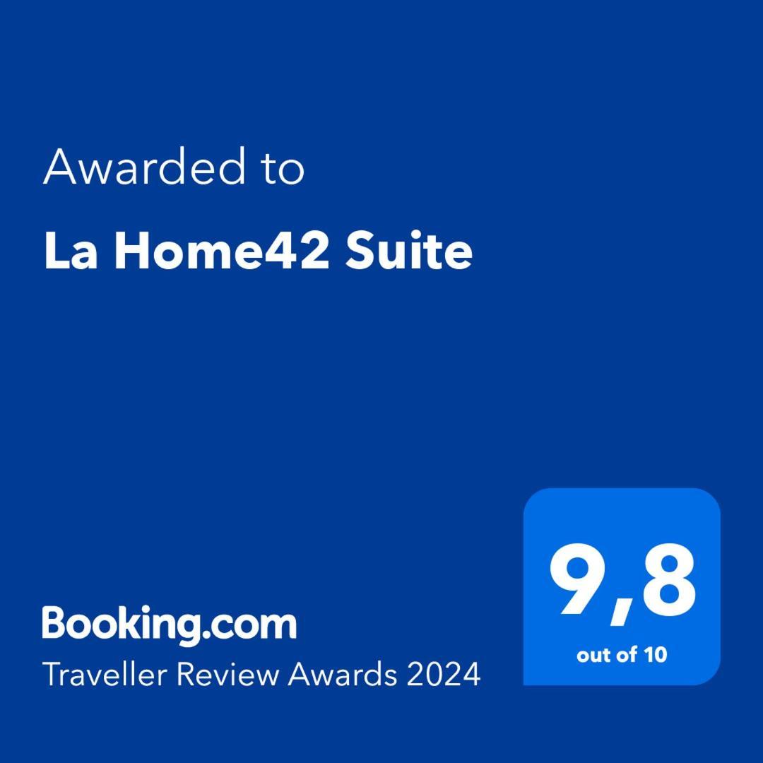 La Home42 Suite Palermo Exterior photo