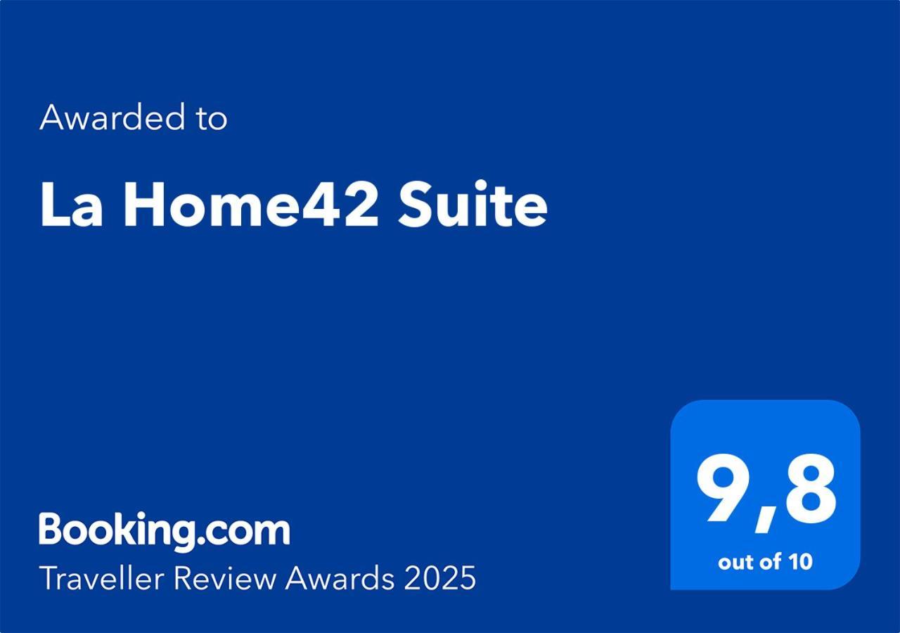 La Home42 Suite Palermo Exterior photo